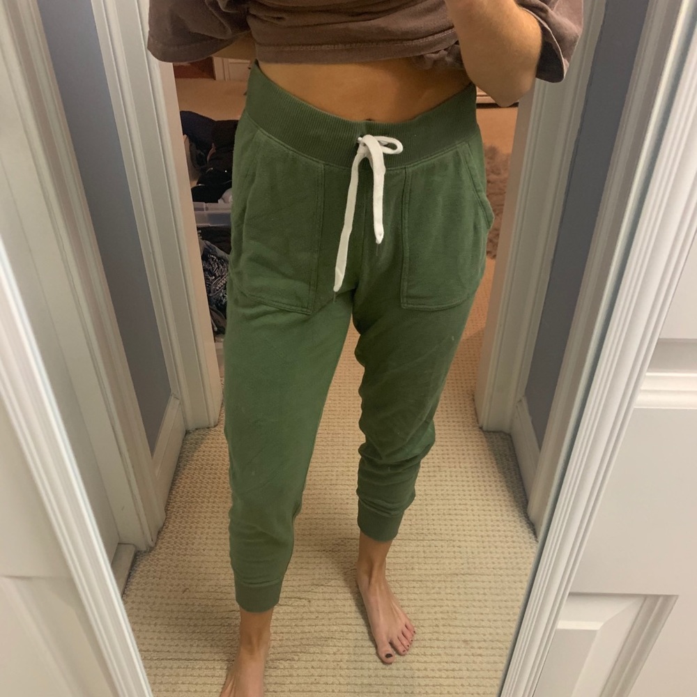 Aerie green joggers